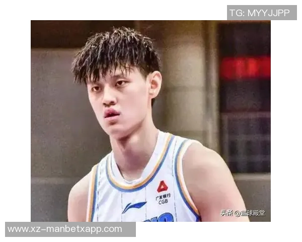 媒体人谈曾凡博选择大学的重要性认为其决策过于急躁 媒体人谈曾凡博选择大学的重要性认为其决策过于急躁