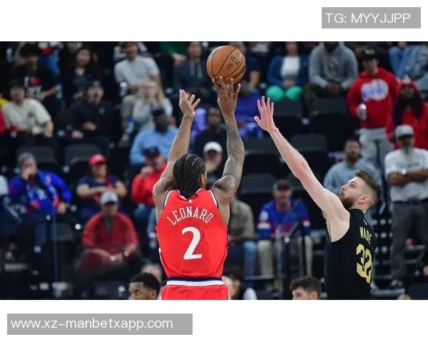 小卡强调季前赛与训练相似强调防守体系的重要性与持续打磨 小卡强调季前赛与训练相似强调防守体系的重要性与持续打磨