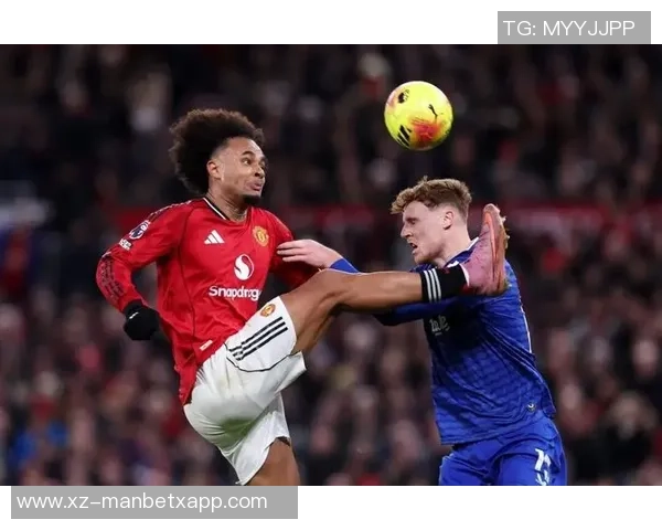 小将谢伊莱西随曼联一线队训练全力备战埃弗顿挑战赛 小将谢伊莱西随曼联一线队训练全力备战埃弗顿挑战赛